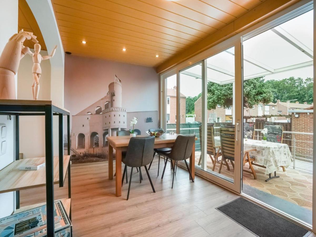 Terraced House In Kerkrade With A Garden Villa ภายนอก รูปภาพ